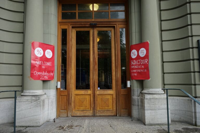 Entrance of the Casino de Montbenon with welcome signs