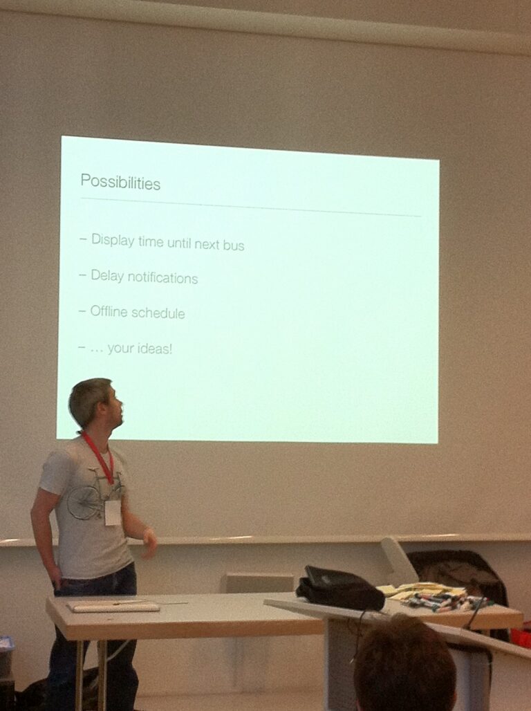 Referent vor einer Folie «Possibilities»