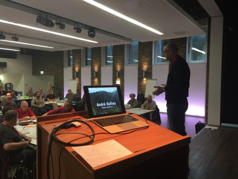 André Golliez, president of Opendata.ch, opens the Hackdays